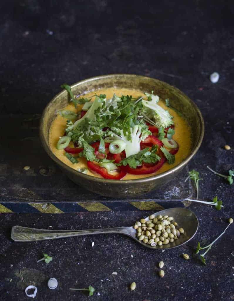 Raw yellow curry